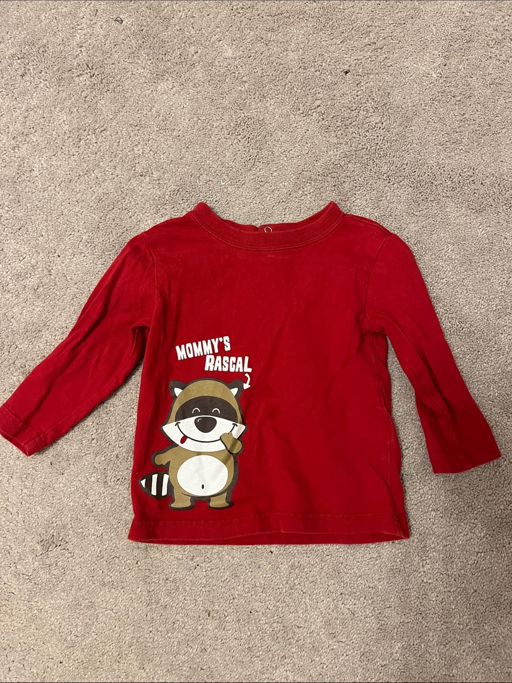 🍼Wonderkids Red Long Sleeve Tee with Raccoon "Mommy's Rascal" Graphic🍼